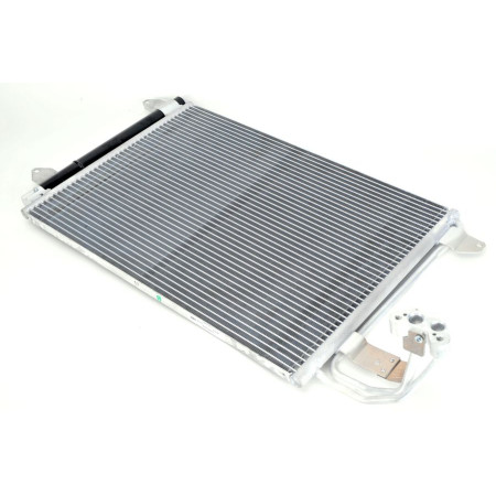 Radiator clima aer conditionat VW CADDY III kombi 2KB 2KJ 2CB 2CJ Producator VALEO 817777