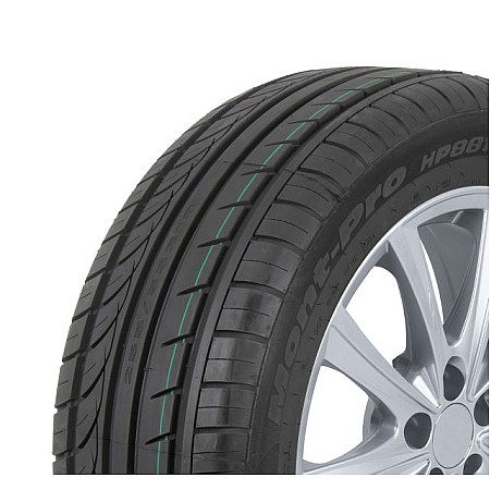 Anvelope vara SUV/4x4 6953913129853 Mont-Pro HP881 SUNFULL Vara Anvelopa 4x4 / SUV XL etichete: Din data de 01.05.2021: eficienta combustibil - D aderenta pe teren umed - D clasa de masurare a zgomotului i reziste SUNFULL 275/55R20 LTSF 117V HP881