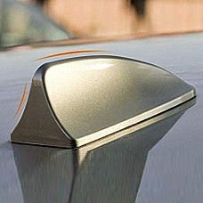 Antena auto activa AM - FM tip &quot;SHARK TAIL&quot; culoare GOLD