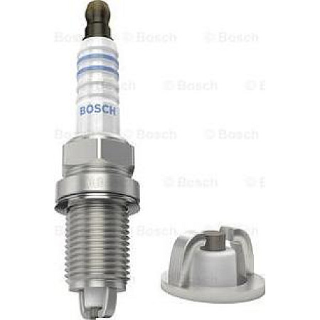 Bujie scanteie pret pt 1buc se potriveste. AUDI A4 B6 A4 B7 A6 C5 CHEVROLET CAPTIVA CORSA EPICA EVANDA LACETTI NUBIRA REZZO DAEW VAUXHALL ASTRA Mk II (T85), Turism, 09.1984 - 08.1991 BOSCH 0 242 229 654
