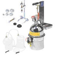 Aparate pentru fluide si combustibili RAASM dispozitiv pentru ventilare si schimbul de lichid de frana in sisteme de ambreiaj hidraulic si cu un set universal de prize si rezervoare RAASM RA10805