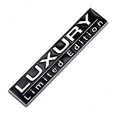Emblema auto metalica LUXURY, reliefata 3D, dimensiune 7,5 x 1,5 cm