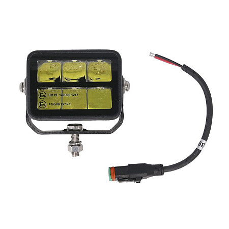 Lampa frontala PL Lampa dalekosiezna LED HP number of diodes: 6 power max: 30W voltage: 10/32V Approval ECE R149 waterproof shape Rectangular length85mm width62mm height74mm M-TECH TUOLOWLBO134