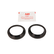 Etansare praf suspensie fata Front suspension anti-dust gaskets 42x555x6/11 type: VCY quantity per packaging: 2pcs TRIUMPH ADVENTURER DAYTONA LEGEND SPEED FOUR SPRINT THUNDERBIRD TIGER 600-1200 1991-2006 ARIETE ARI.164