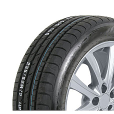 Anvelope vara SUV/4x4 2155533 Crugen HP91 KUMHO Vara Anvelopa 4x4 / SUV FR XL etichete: Din data de 01.05.2021: eficienta combustibil - D aderenta pe teren umed - B clasa de masurare a zgomotului i rezistenei la KUMHO 275/45R19 LTKU 108Y HP91