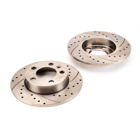 Disc frana de performanta SPEEDMAX rotoare de frana perforate / crestate Audi A2 A3 TT Seat Cordoba Ibiza IV LEON TOLEDO II Skoda Fabia Octavia Roomster ORA VW Golf IV New Beetle POLO [232X39 3X9] Lita SPEEDMAX 5201-01-0372PTUO