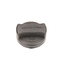 Buson ulei Oil filler cap HYUNDAI ACCENT III ELANTRA IV GETZ GRANDEUR H-1 H-1 / STAREX H-1 CARGO H-1 TRAVEL I10 I I20 I I30 I40 I CW IX20 IX55 MATRIX SANTA FE I SANTA FE II 1.0-3.3 03.00- KOREA T90077OEM