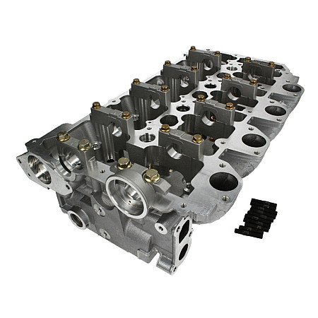Chiulasa Chiuloasa MITSUBISHI L 300 / DELICA II L 300 III L200 L200 / TRITON PAJERO SPORT II PAJERO SPORT III 2.5D 11.86- AMC AMC908519