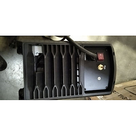 Sudor TIG EXPERT 220 AC DC PULSE LCD invertor pentru aluminiu inox 77kW curent maxim 220A sudura Procese MMA IDEAL EXTIG220ACLCD WYP
