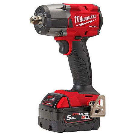 Pistol de impact pneumatic sursa de alimentare: pe baterii M18 FMTIW2P12-502X patrat exterior 1/2 cuplu maxim: 47 / 475 / 610 / 745Nm 18V 2 x 5Ah impachetare: valiza baterie inclusa incarcator MILWAUKEE 4933478453