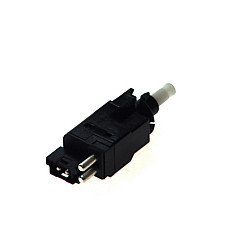 Comutator lumini frana Intrerupator frana MERCEDES 124 A124 124 C124 124 T-MODEL S124 124 W124 190 W201 C T-MODEL S202 C W202 CLK A208 CLK C208 E A124 E C124 10.82-07.03 FAE FAE24590